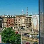Hp Park Plaza