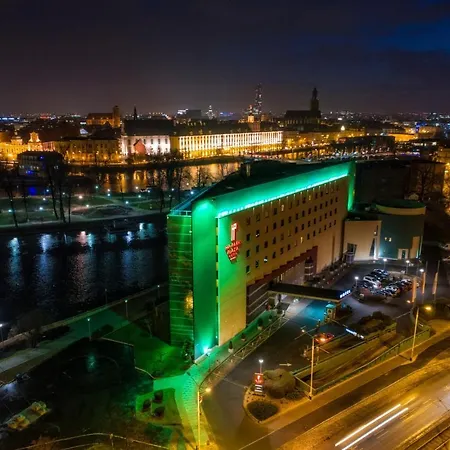 Hp Park Plaza 4*