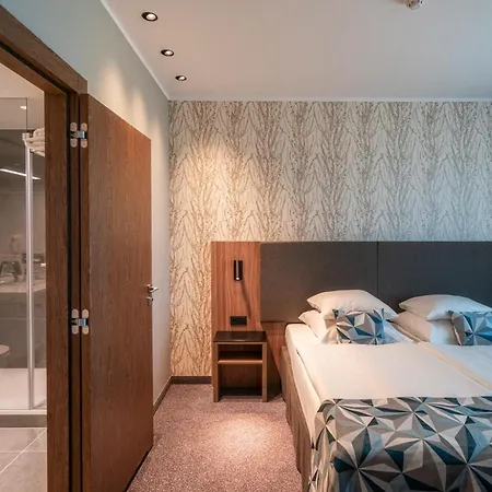 Hotell Hp Park Plaza 4*