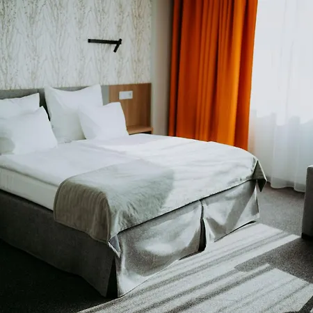 Hotel Hp Park Plaza 4*