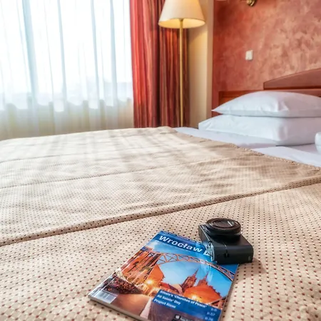 Hp Park Plaza Hotell 4*