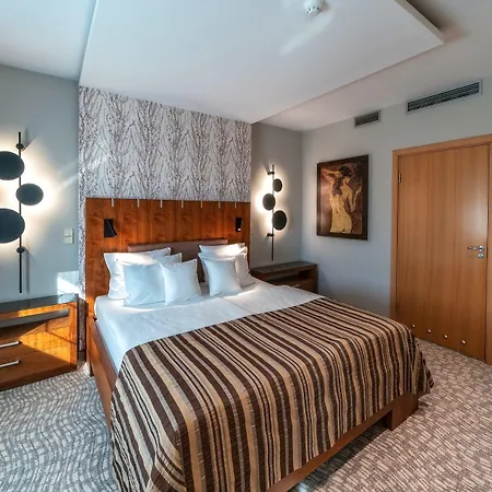 Hp Park Plaza ורוצלב