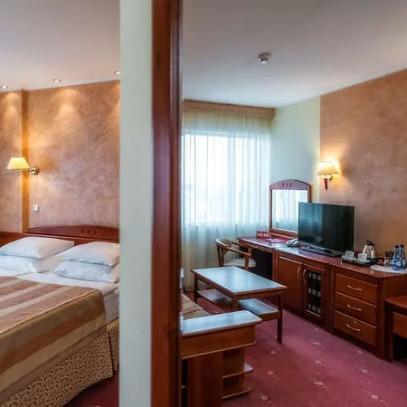 Hp Park Plaza Wrocław