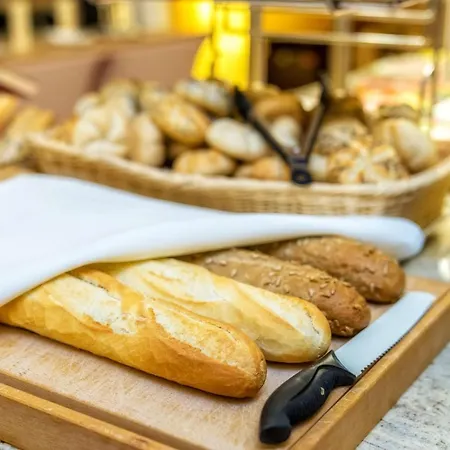 Ξενοδοχείο Hp Park Plaza 4*