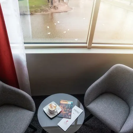 Hp Park Plaza Hotell