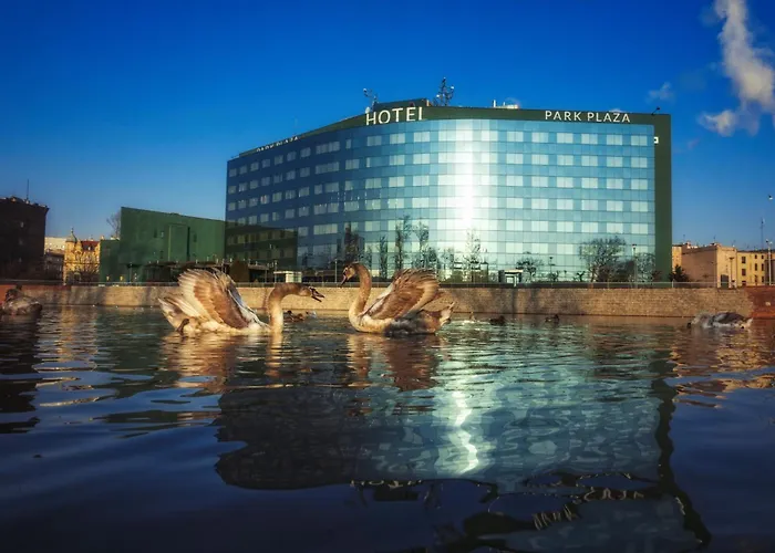 Hp Park Plaza فندق