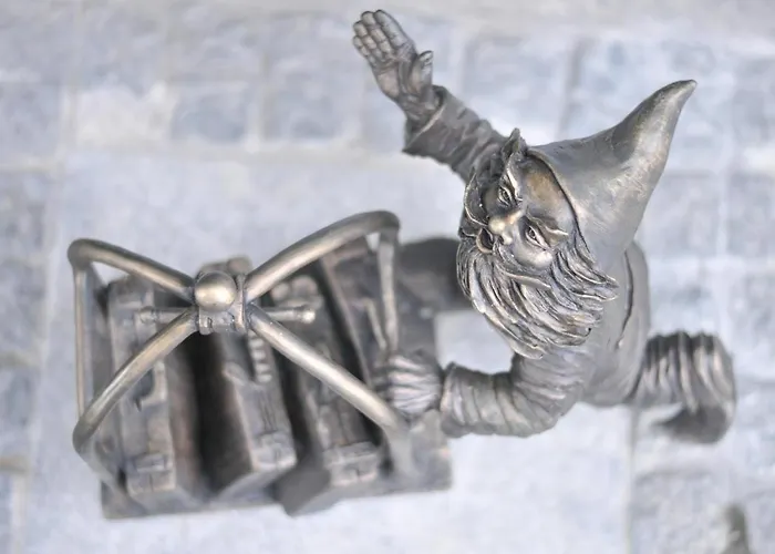 Hp Park Plaza فندق 4*